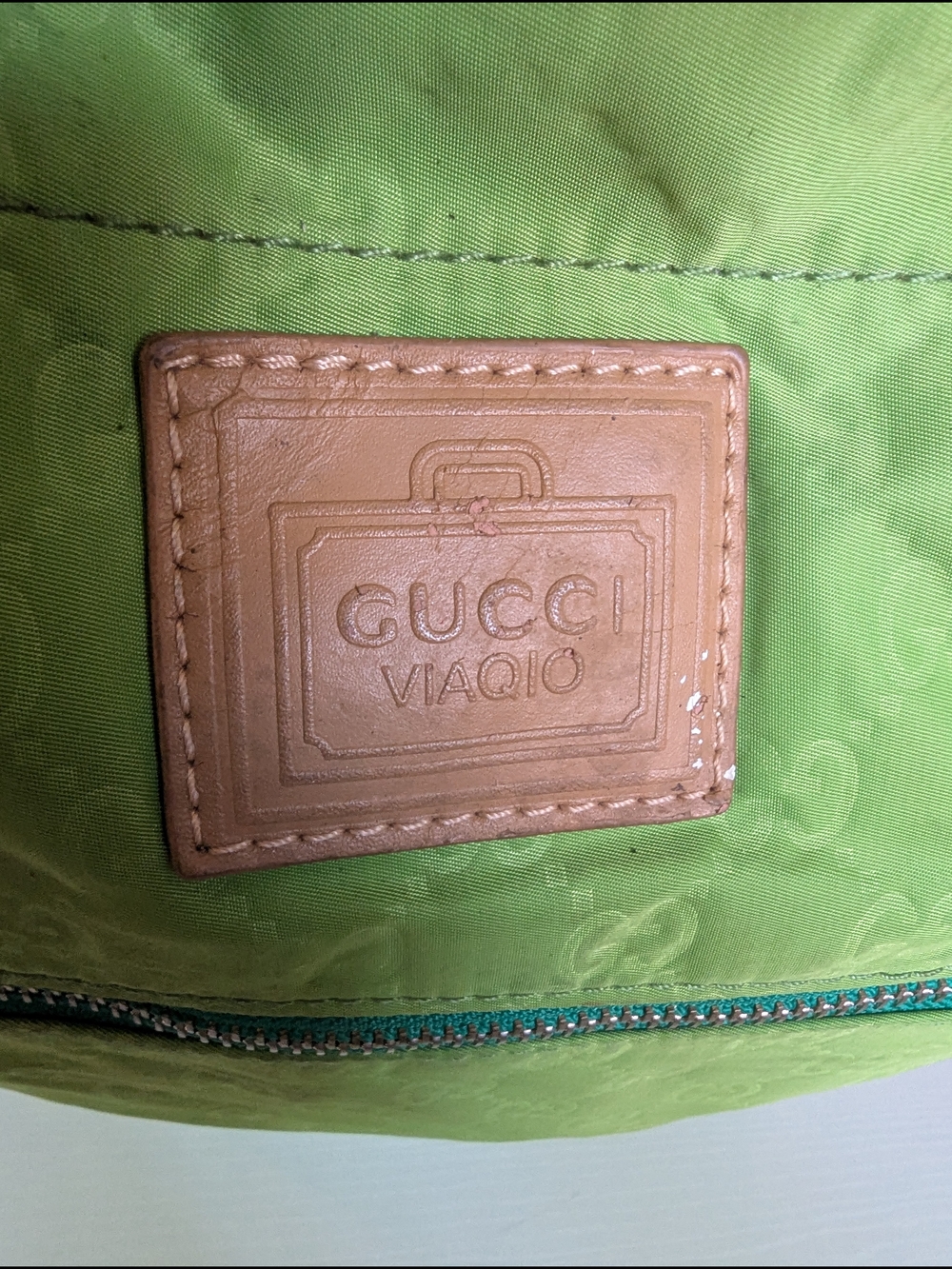vintage Gucci GG NylonWeb Tote Bag, featuring the brand's iconic signature - Picture 5 of 16
